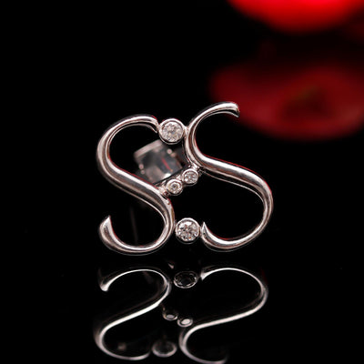 Crimson Elegance SS Lapel Pin in Silver