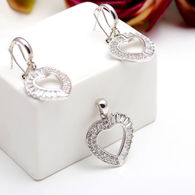 Heart-Shaped Pendant With Shimmering White Beads