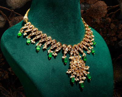Beautiful Green Bead Jewelry Set With Earrings
