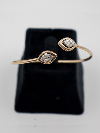 Delicate Solitaire Look Daily Wear Bangle in 18ct Gold